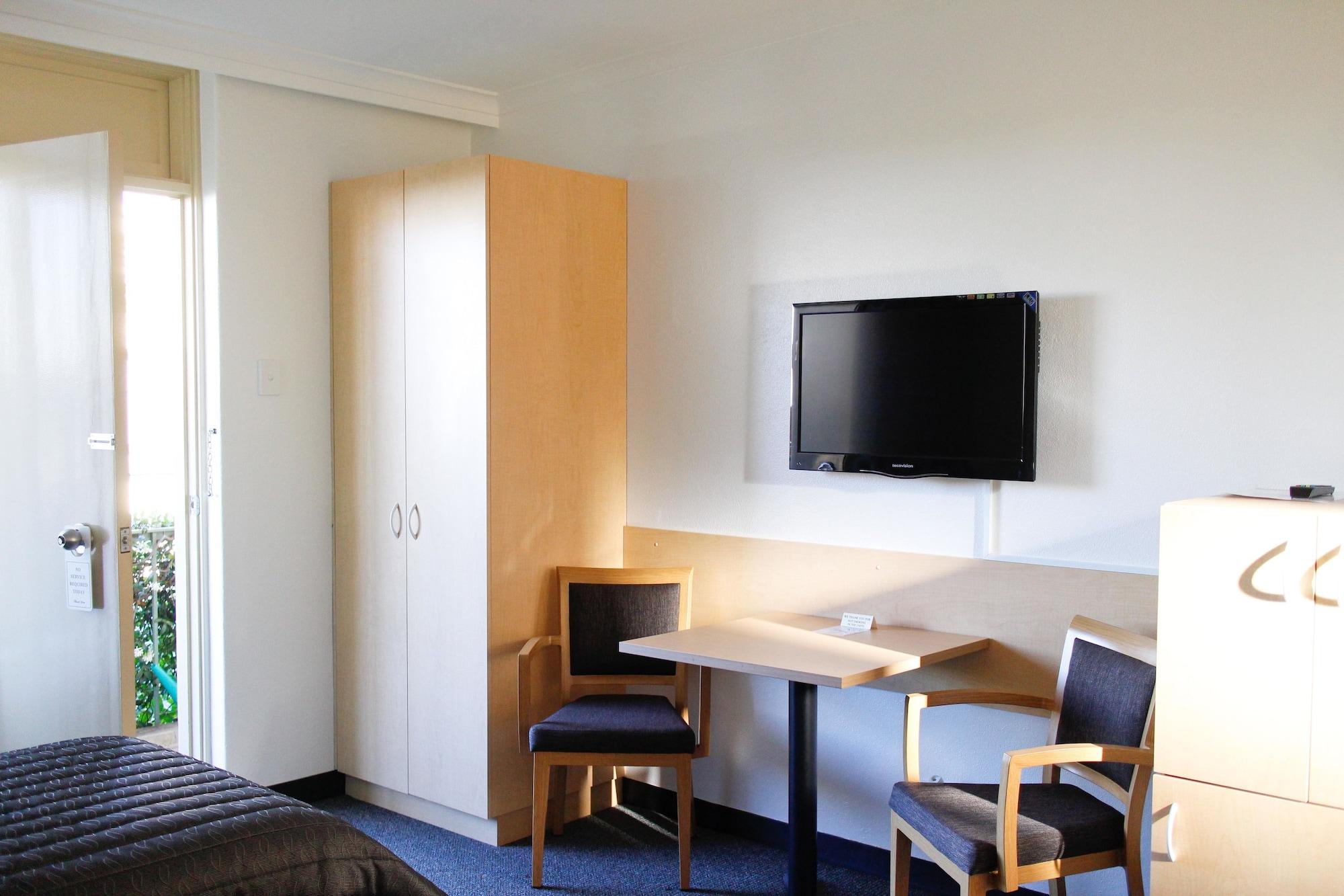 Mid City Motor Inn Queanbeyan Exteriör bild