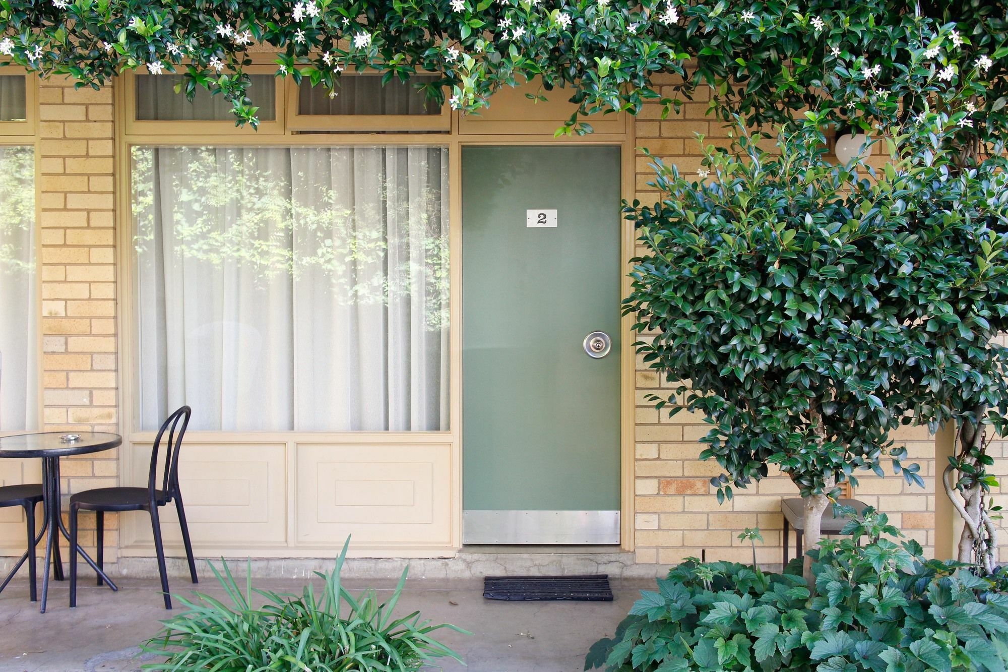 Mid City Motor Inn Queanbeyan Exteriör bild